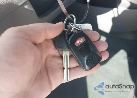 2013 Hyundai Elantra Gls z USA, uszkodzony, nr VIN 5NPDH4AE0DH241738